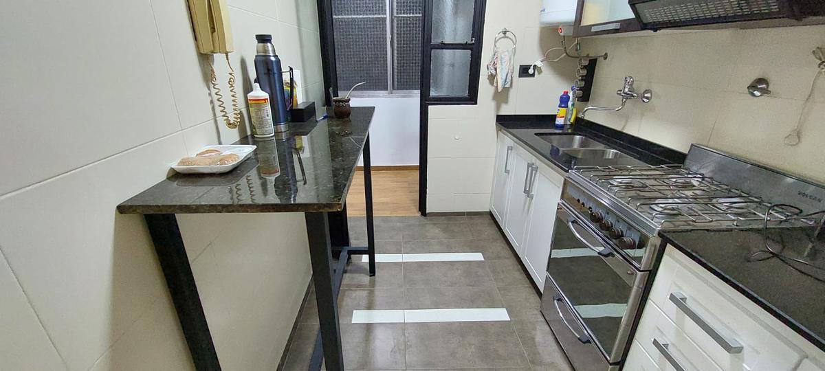 Departamento en Venta de Tres Ambientes, Excelente Oportunidad - Avellaneda 1