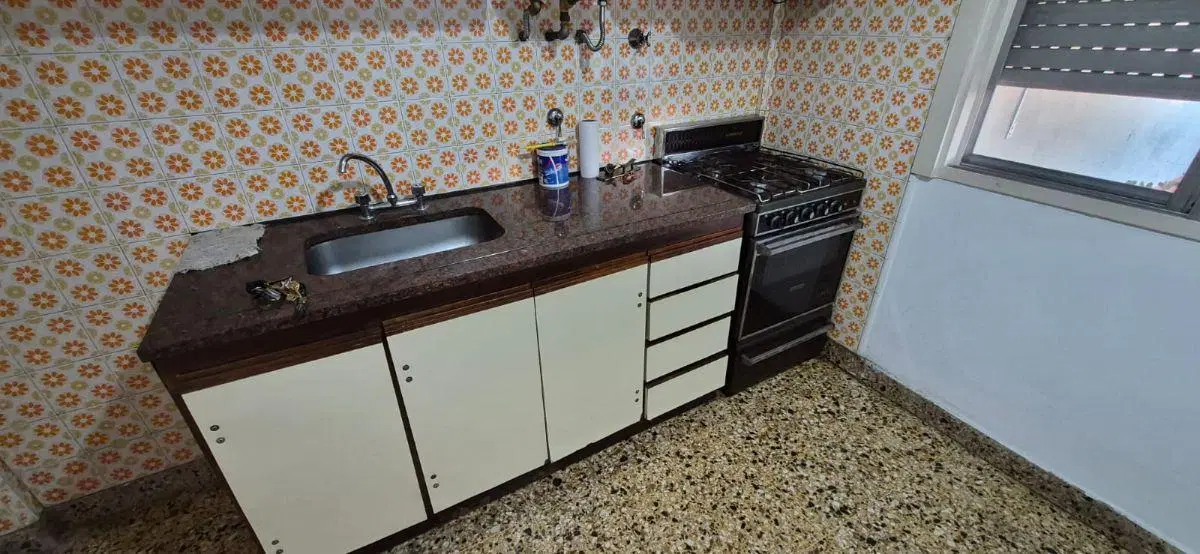 Departamento PH de 2 ambientes en alquiler en primer piso por escalera. 5
