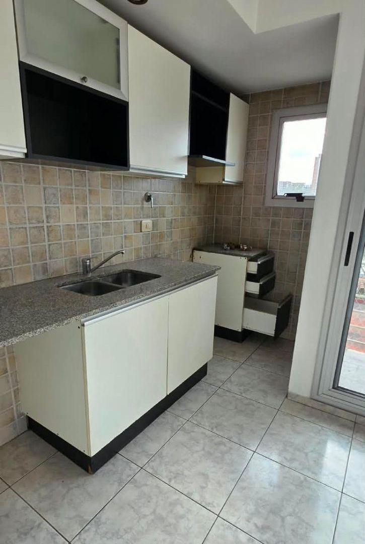 Foto de Departamento dos ambientes en Wilde centro con cochera, imagen 1
