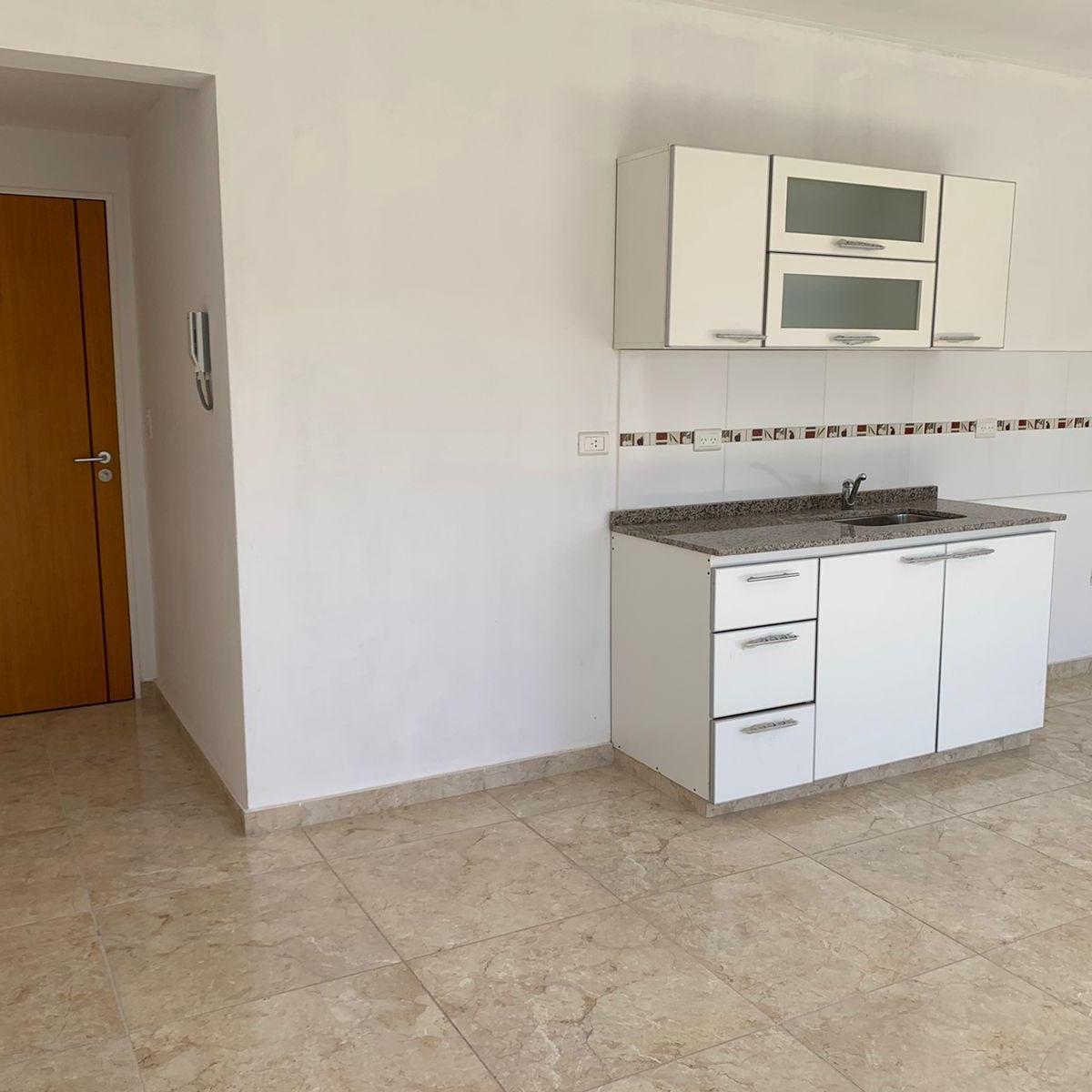 Departamento 2 Ambientes con Cochera a Estrenar! - Moron Sur. 2