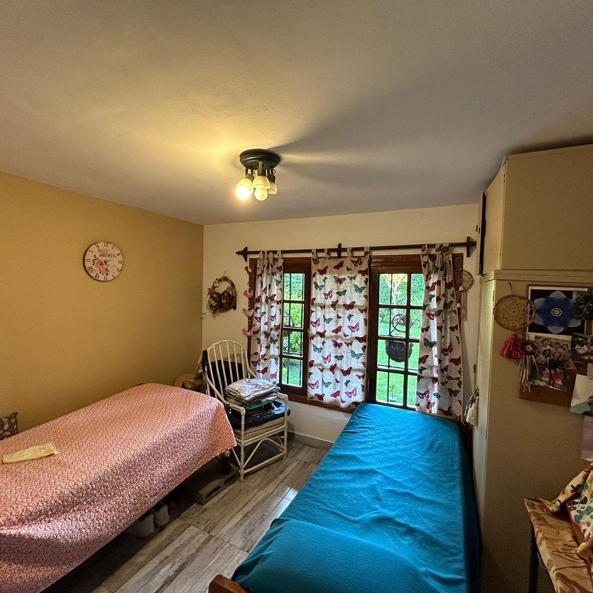 Casa en venta de 5 ambientes en Castelar Norte