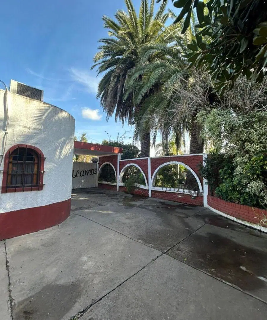 Deposito / Galpón en Alquiler - Villa Udaondo. Próximo a Buen Ayre 4