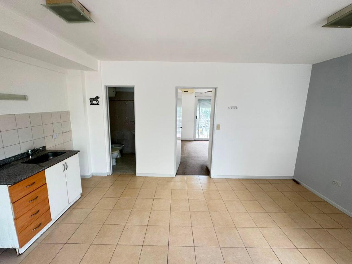 Foto de Departamento en venta 2 ambientes Moron Centro, imagen 5