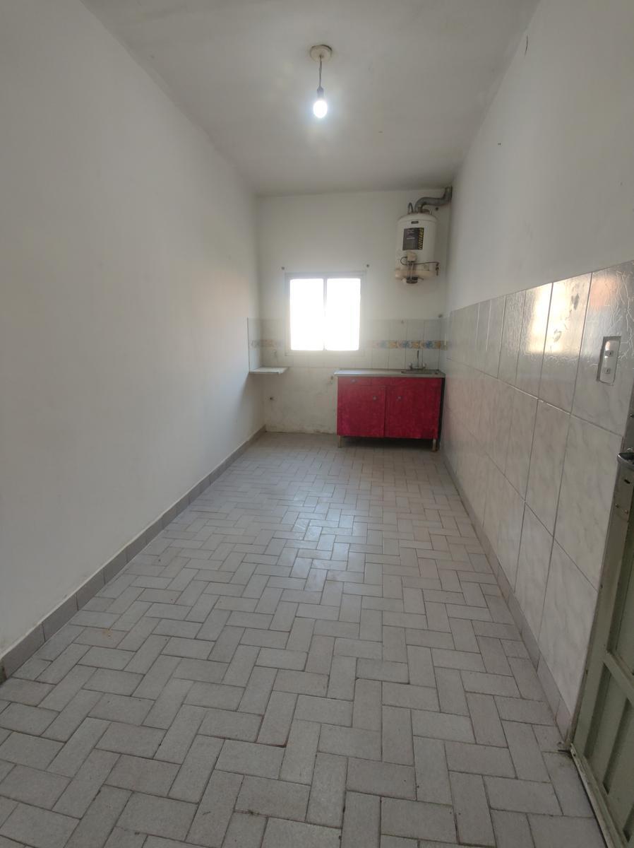 3 Departamentos en Venta en G. de Laferrere 3
