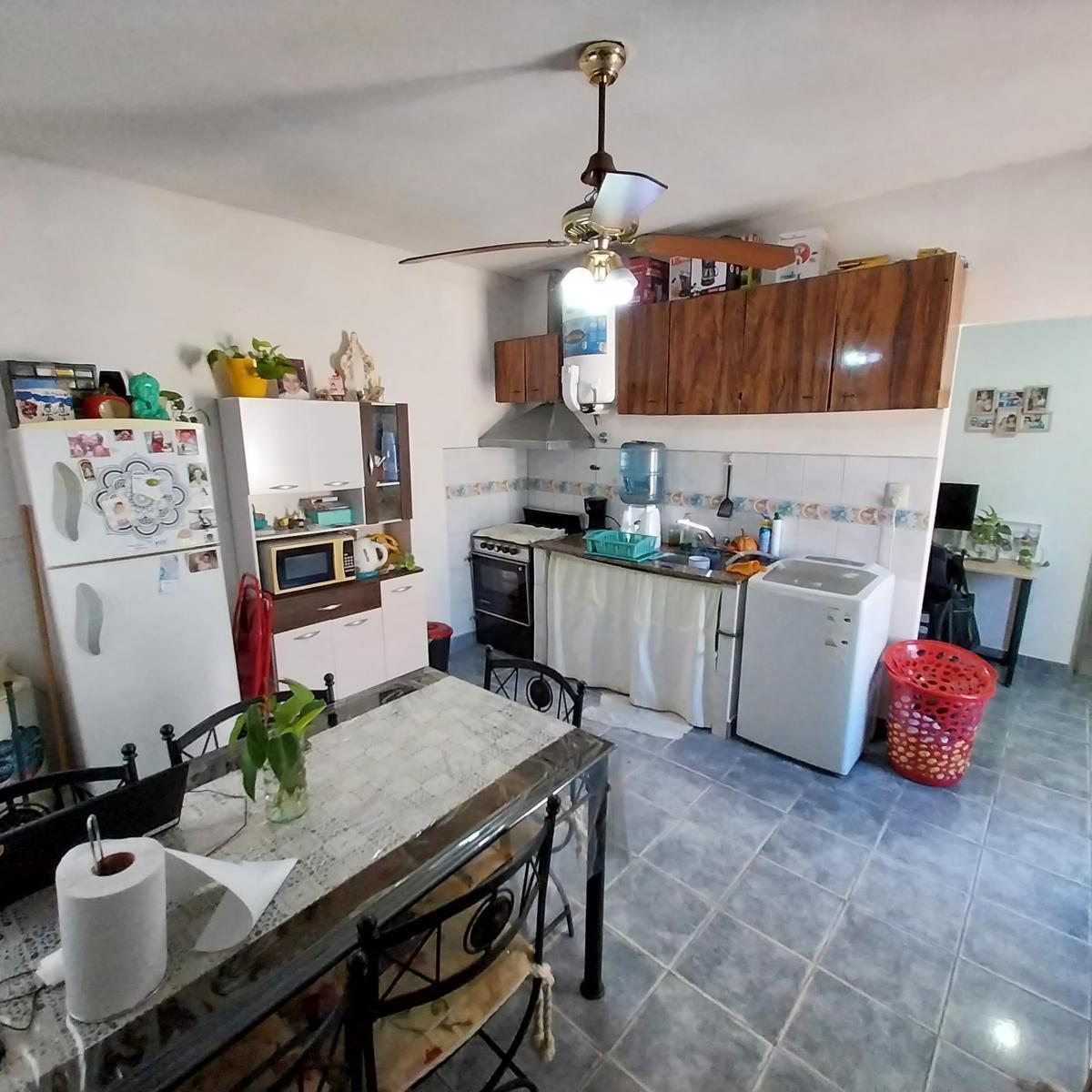 3 Departamentos en Venta en G. de Laferrere 2