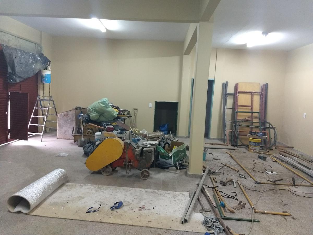 Edificio Comercial en Venta en Gregorio de Laferrere 5