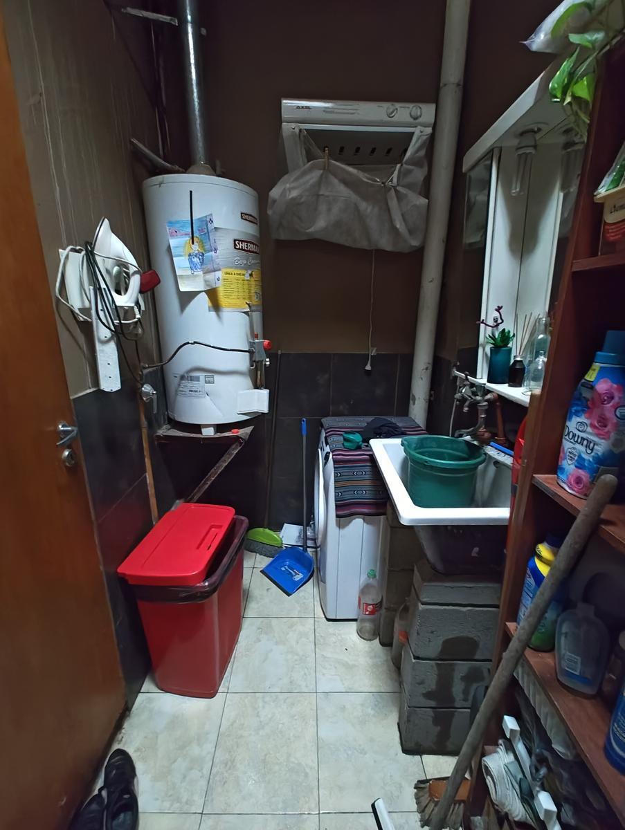 Casa en Venta en Isidro Casanova 1
