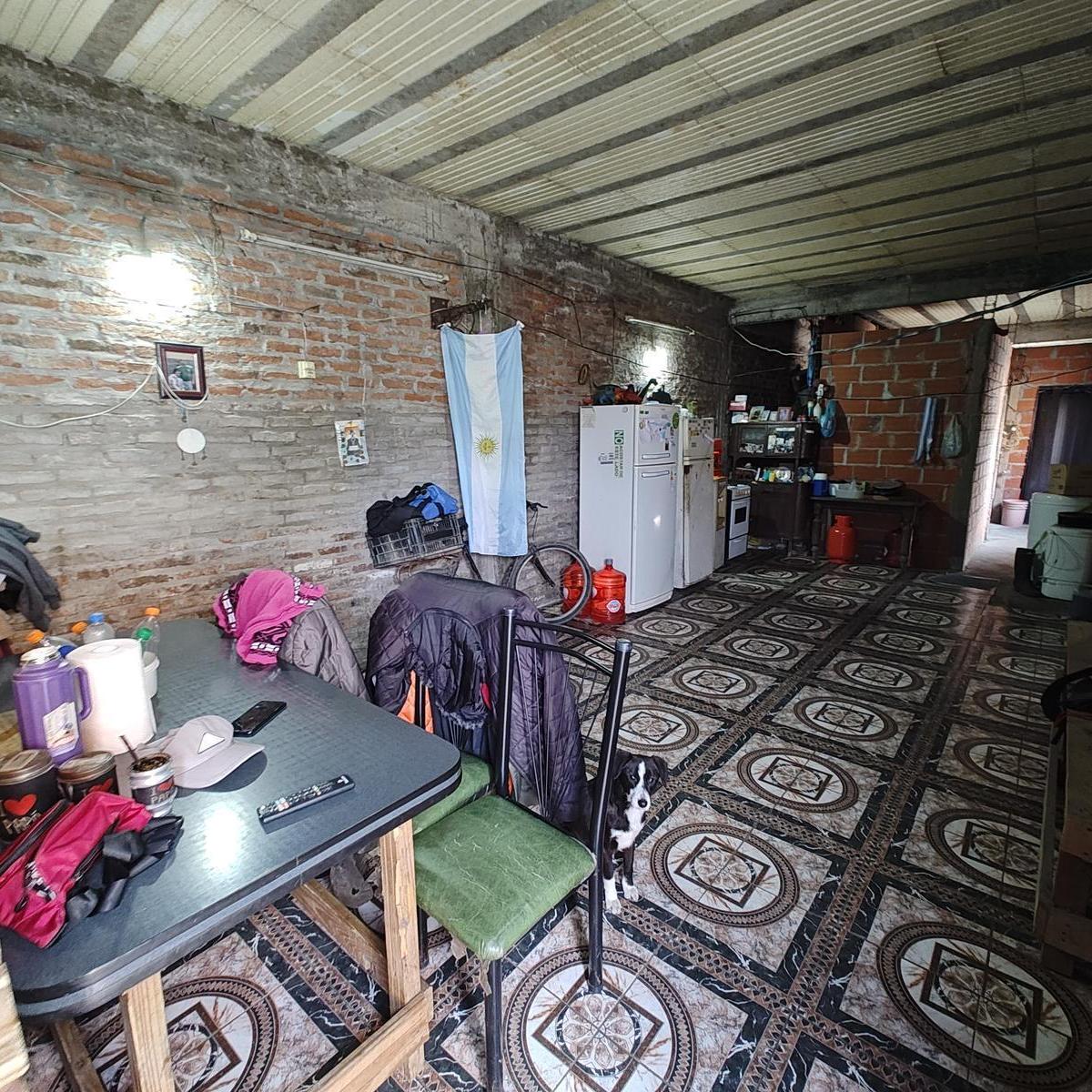 Foto de Casa en venta en Gonzalez Catan, imagen 4