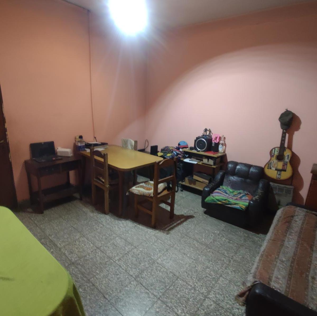 Casa en  venta en G. de Laferrere