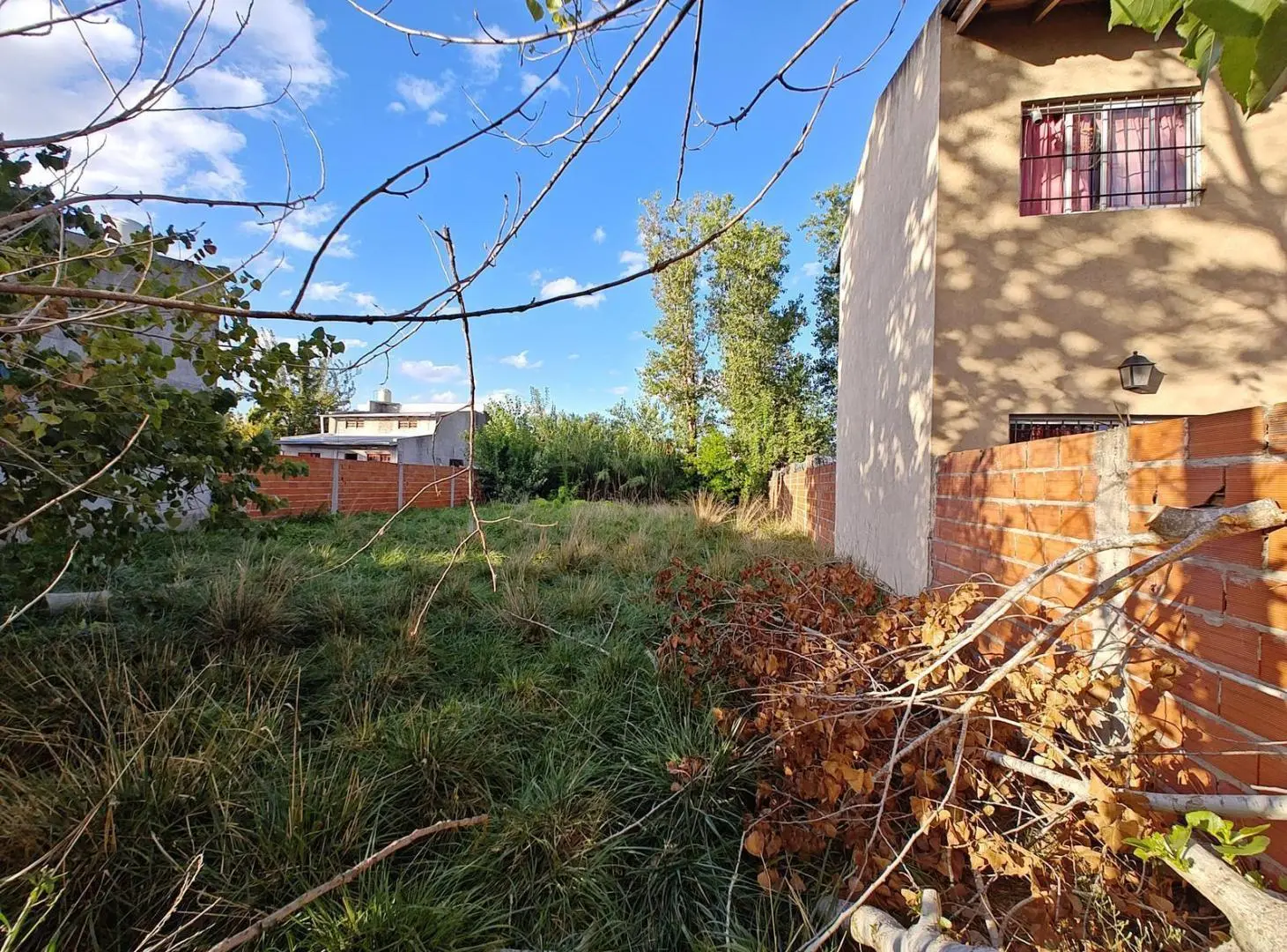 Terreno Baldio en Virrey del Pino 2
