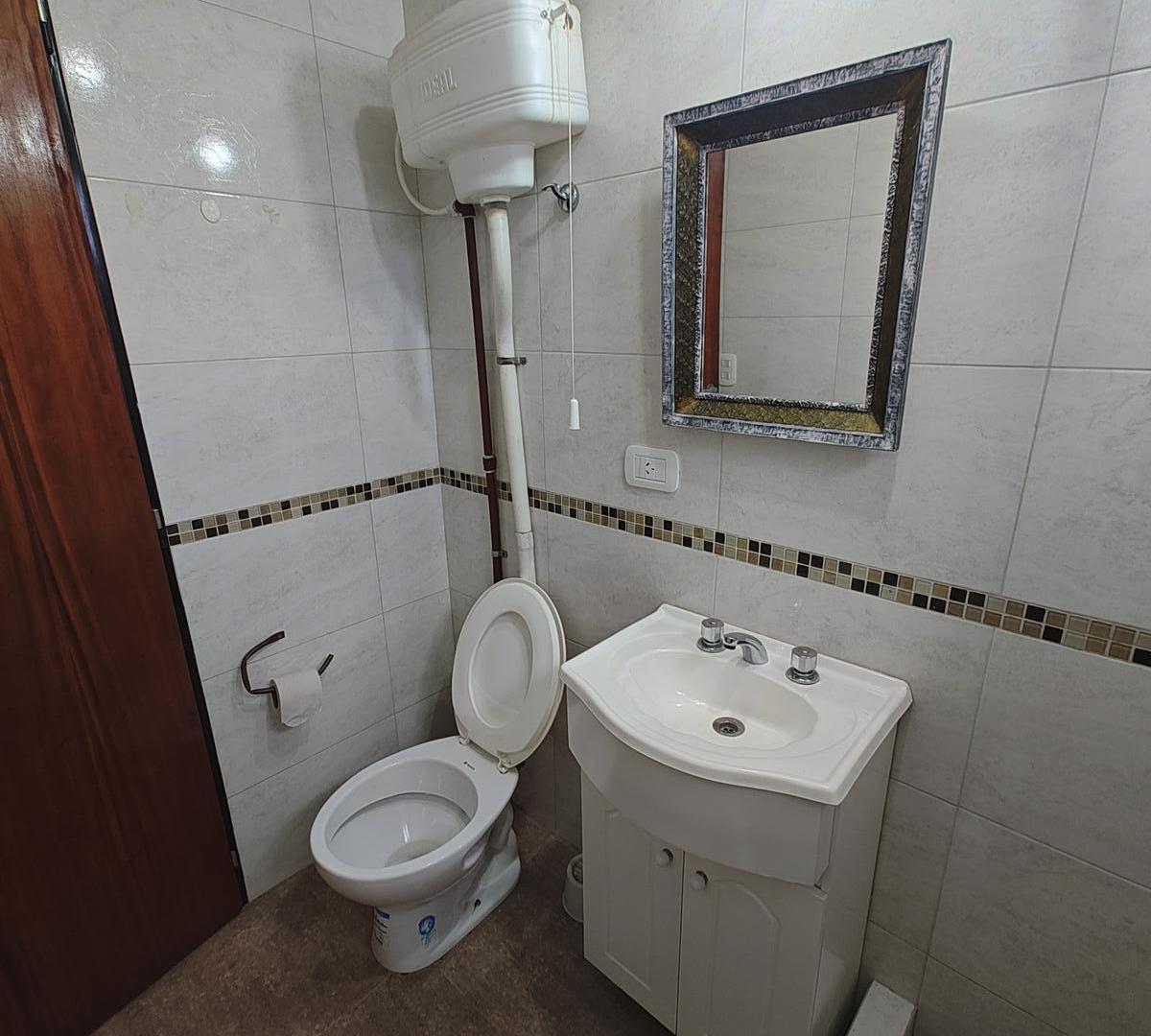 Foto de Departamento en alquiler de 2 ambientes en G. de Laferrere, imagen 5