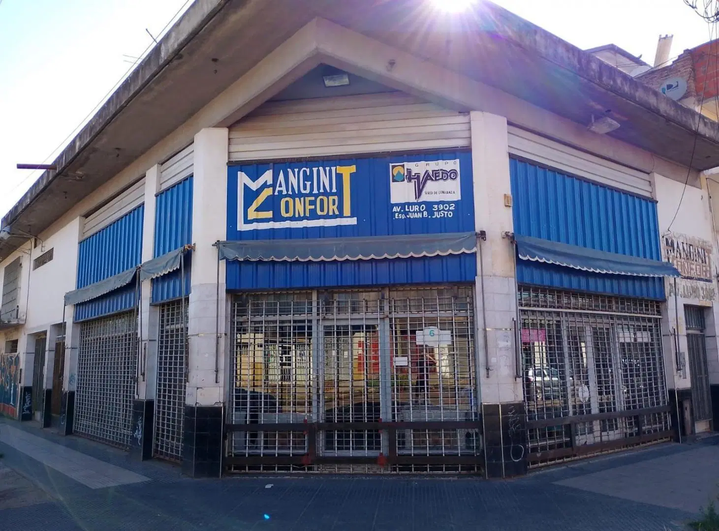 Excelente Local Comercial  en alquiler en G. Laferrere 3