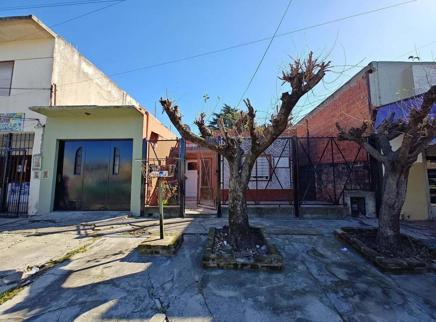 Casa n venta en G. de Laferrere 3
