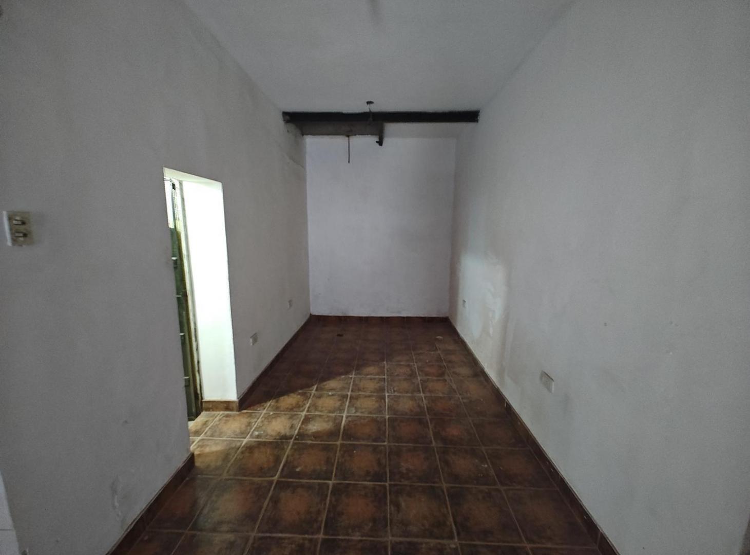 Foto de Local - Gregorio De Laferrere, imagen 1