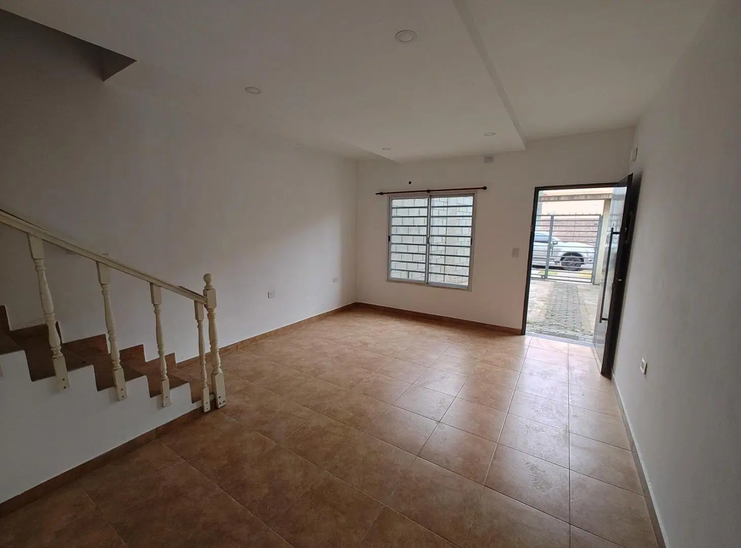 Duplex en alquiler en centro de G. de Laferrere 3