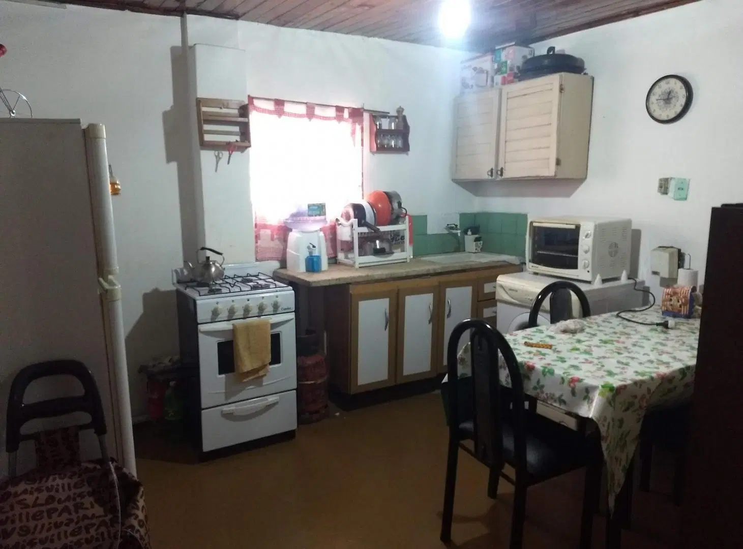 CASA con LOCAL en venta en Centro de G. de Laferrere 4