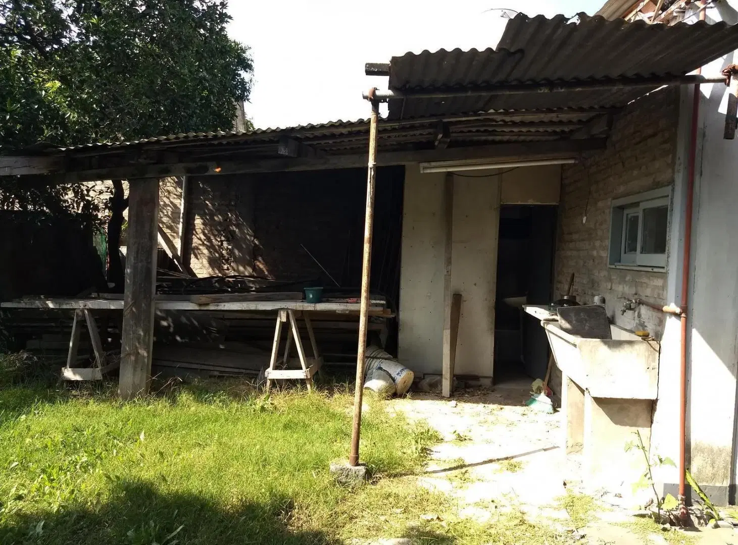 Casa en venta en Centro de G. de Laferrere 5