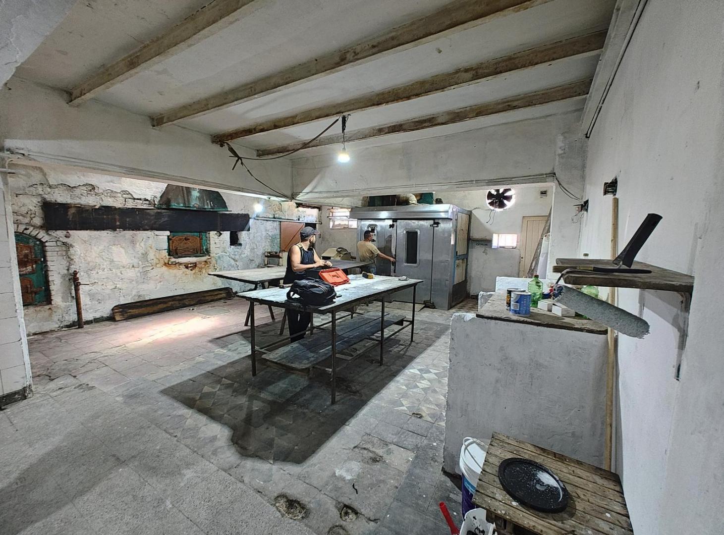 Foto de Local Comercial con vivienda en alquiler en G. de Laferrere, imagen 1