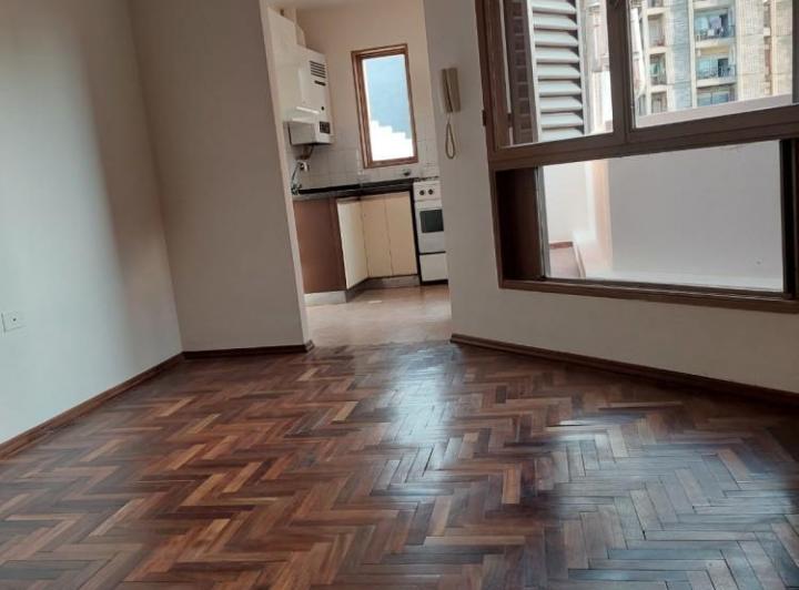 SE ALQUILA DEPARTAMENTO EN CALLE PEREDO - NUEVA CORDOBA 2