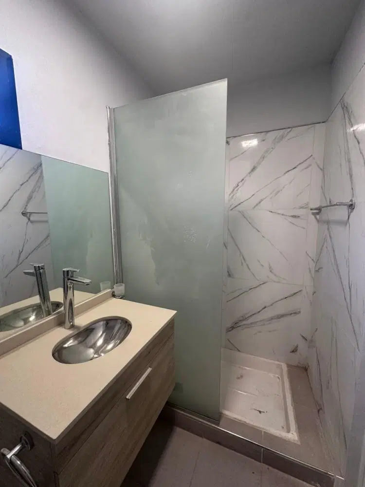 SE ALQUILA DUPLEX EN DOCTA A ESTRENAR 2 DORMITORIOS 5