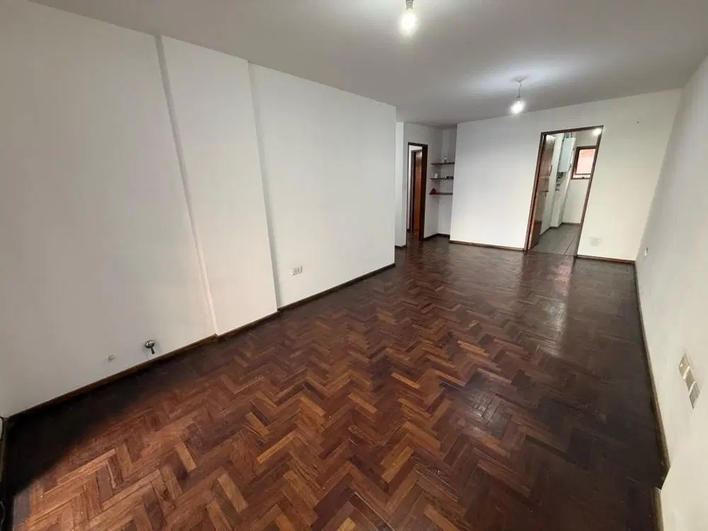 Moreno & Asociados ALQUILA departamento de 2 dormitorios en barrio nueva córdoba 1