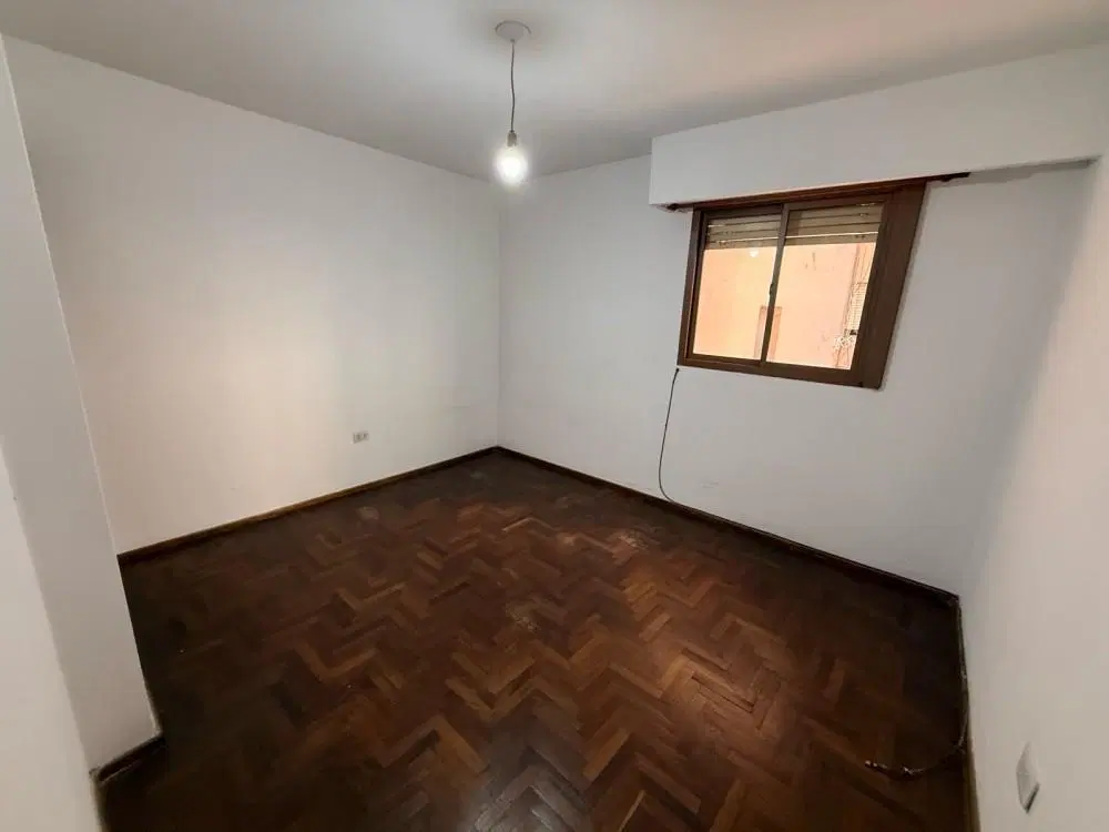 Moreno & Asociados ALQUILA departamento de 2 dormitorios en barrio nueva córdoba 5