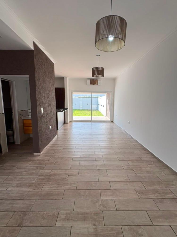 Foto de SE ALQUILA DUPLEX EN SOLARES DE MANANTIALES, imagen 2