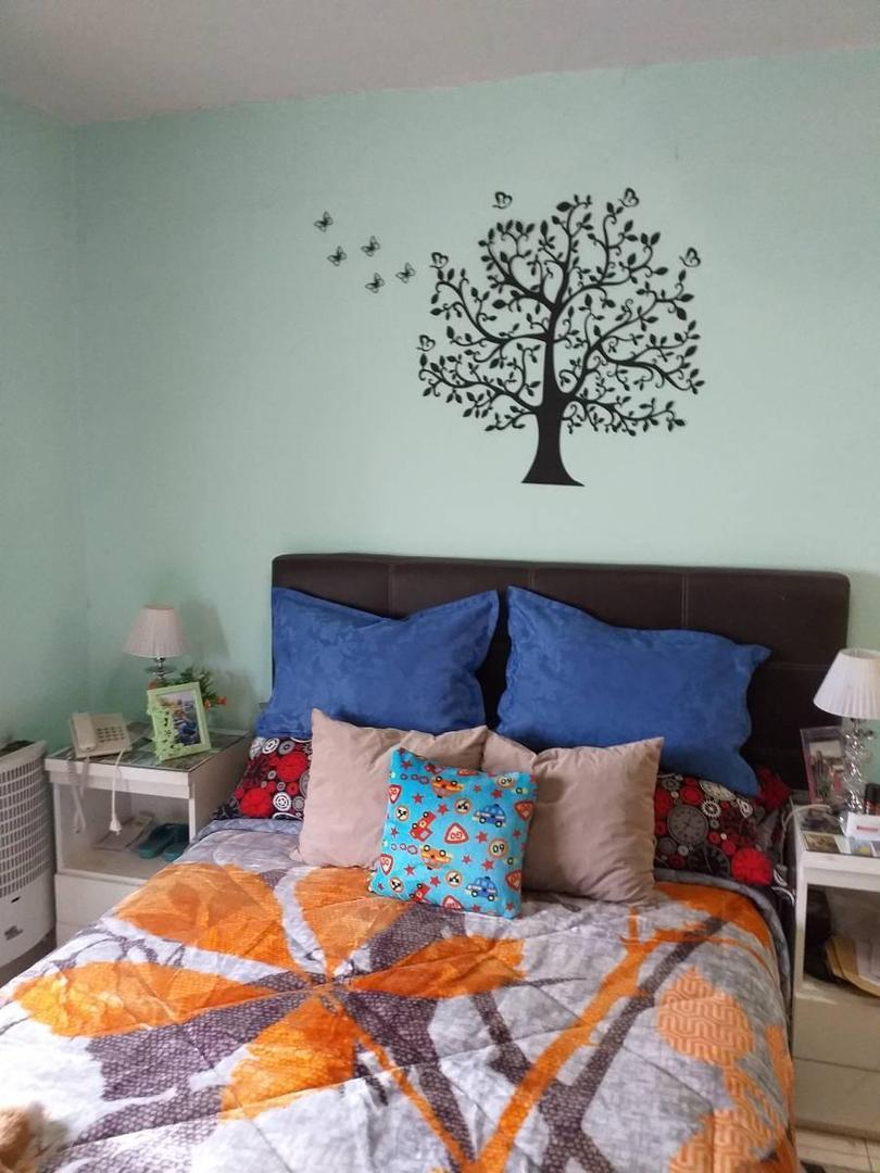 Foto de V enta Casa 6 ambientes, Villa Centenario Banfield, imagen 3