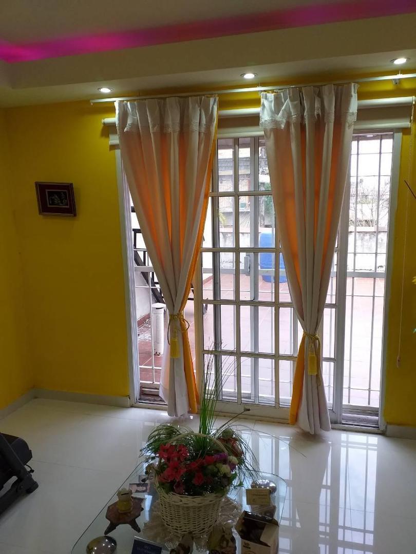 Foto de V enta Casa 6 ambientes, Villa Centenario Banfield, imagen 5
