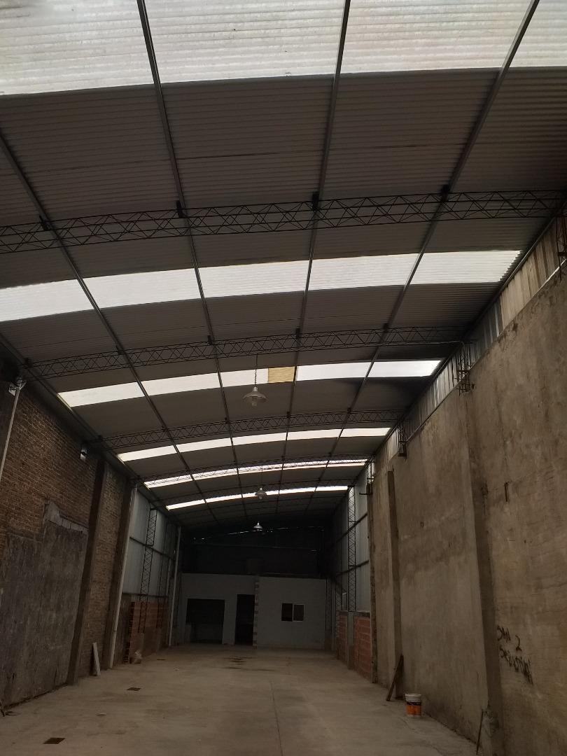 Venta Galpon Lanus Este 2