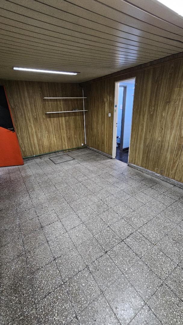Venta Galpon Banfield 3