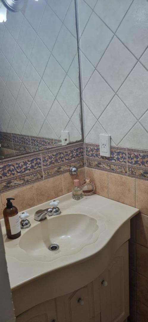 Foto de Venta Departamento con 1 dormitorio en Adrogué con Cochera, imagen 3