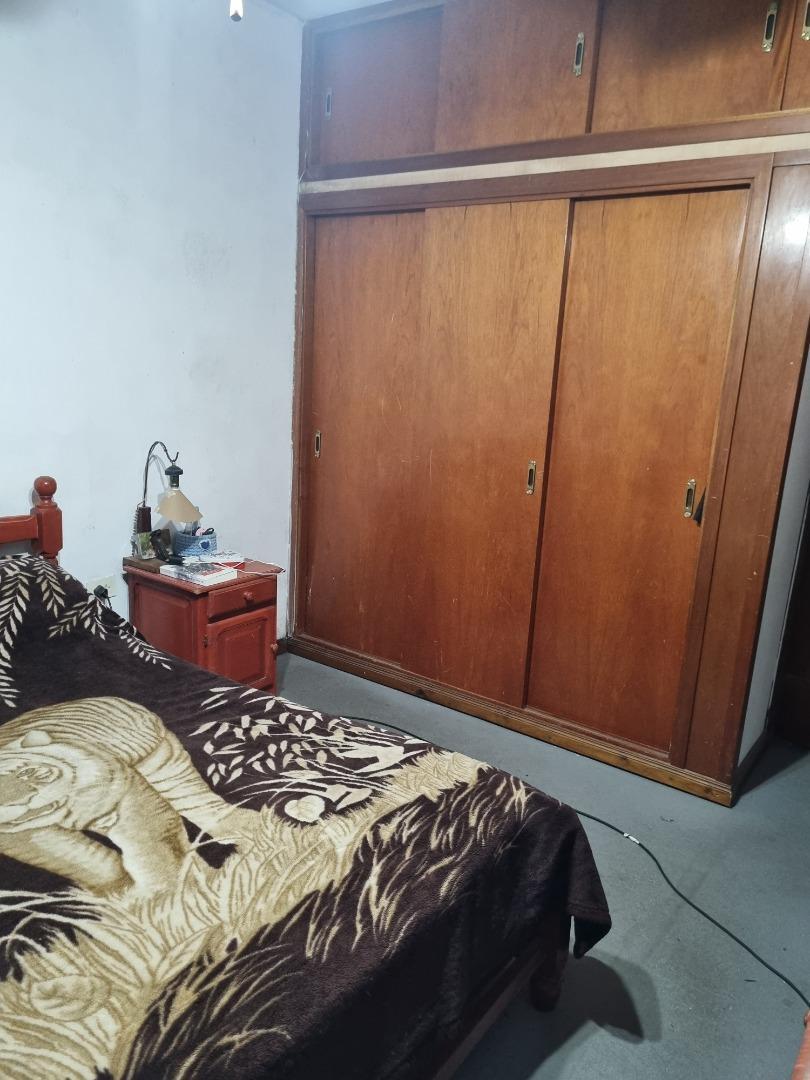 Foto de Venta Casa 4 ambientes, Banfield., imagen 5
