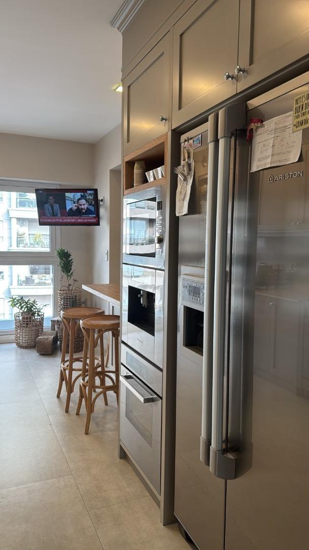 Foto de Venta Piso 8 ambientes c/Cochera Lomas de Zamora, imagen 5