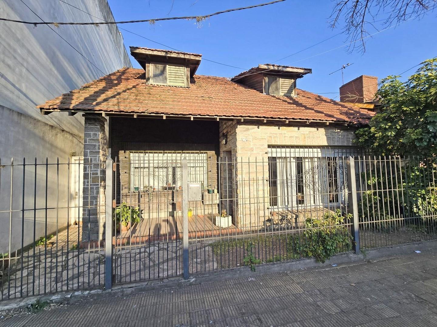 Casa Chalet en Venta en Villa Adelina, San Isidro, G.B.A. Zona Norte