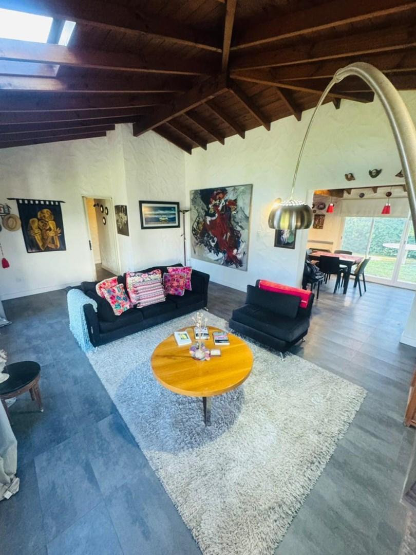 Foto de CASA EN ALQUILER ANUAL – CLUB DE CAMPO LOS HORNEROS 5 amb, imagen 5