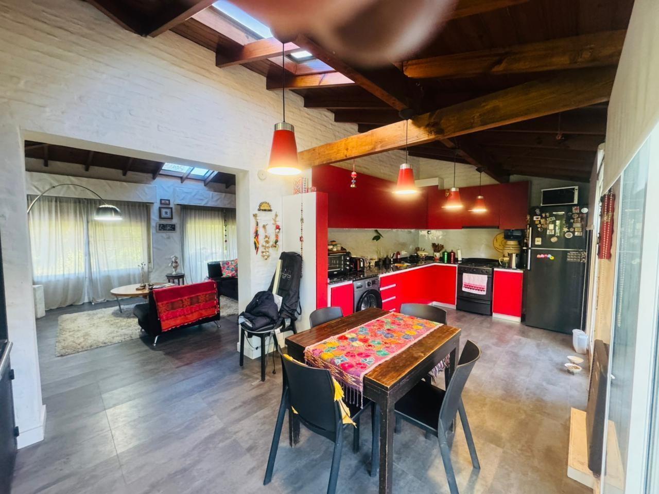 Foto de CASA EN ALQUILER ANUAL – CLUB DE CAMPO LOS HORNEROS 5 amb, imagen 2