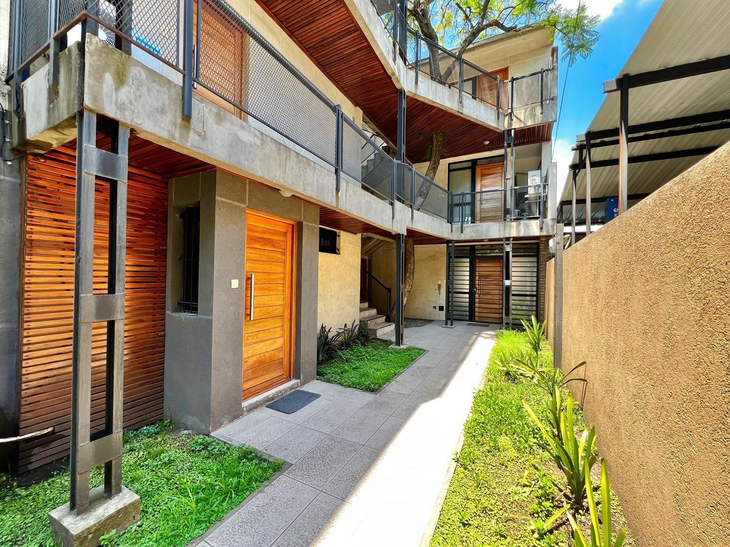 Foto de Departamento en Venta en Castelar, Morón, G.B.A. Zona Oeste, imagen 1