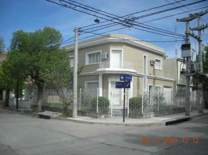 Casa en Quintas de Santa Ana - ¡Imperdible! - Venta