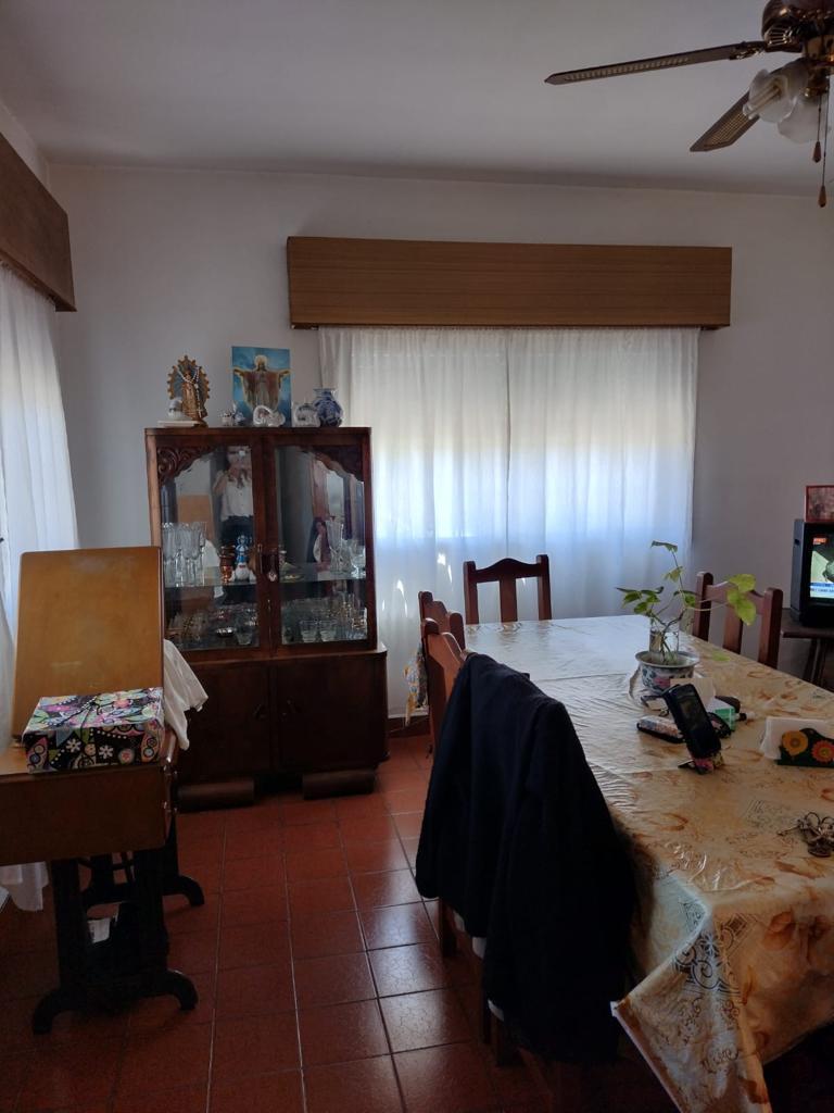 Foto de VENTA CASA EN HIPÒLITO YRIGOYEN 23544, GUERNICA, imagen 2