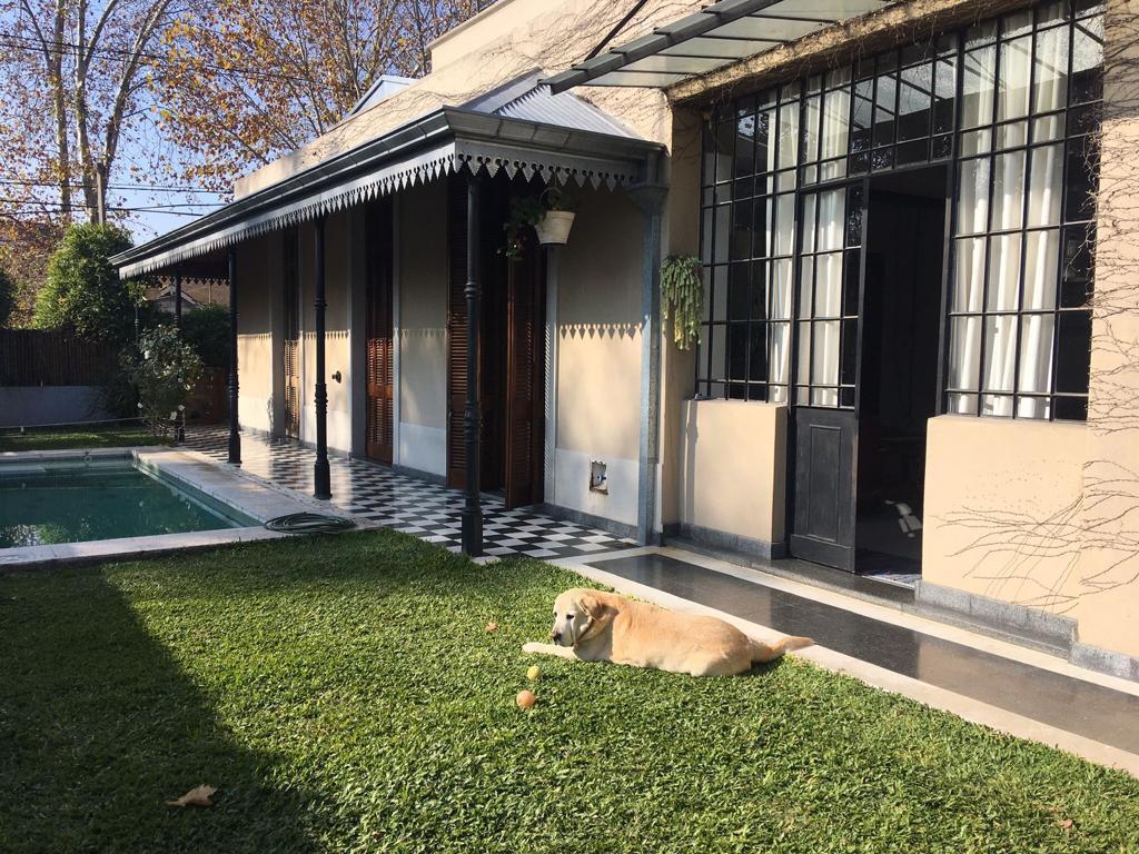 VENTA CASA EN ADROGUE - EXCELENTE PROPIEDAD