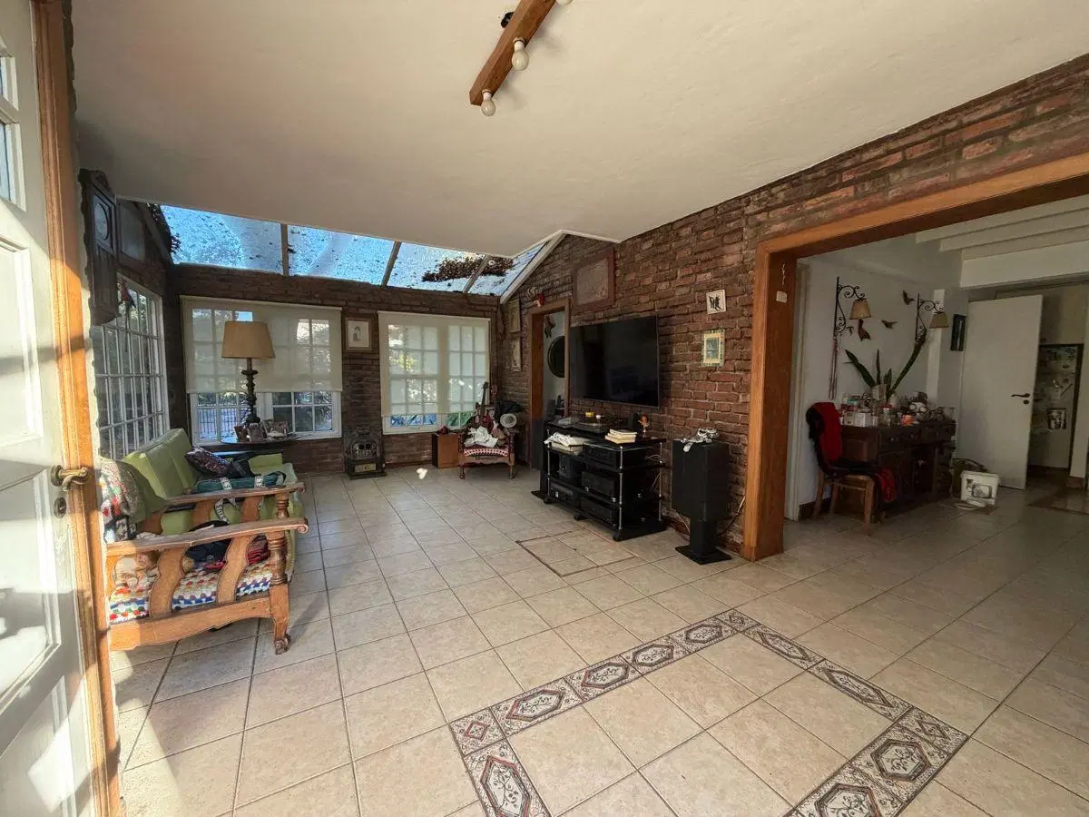 CASA EN VENTA EN ADROGUÉ- AMPLITUD, LUMINOSIDAD Y EXCELENTE UBICACIÓN 5
