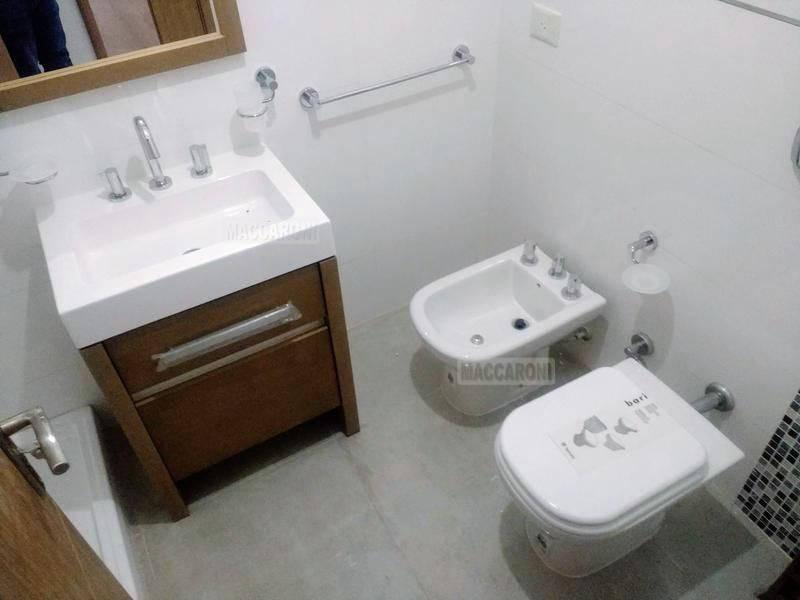 Departamento 3 Ambientes. | Ramon L. Falcon Al 5700 4