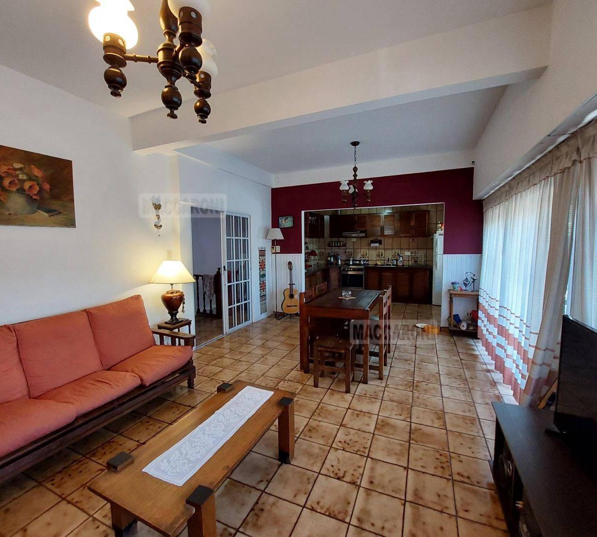 Departamento 3 Ambientes. | Av Eva Peron Al 5300 1