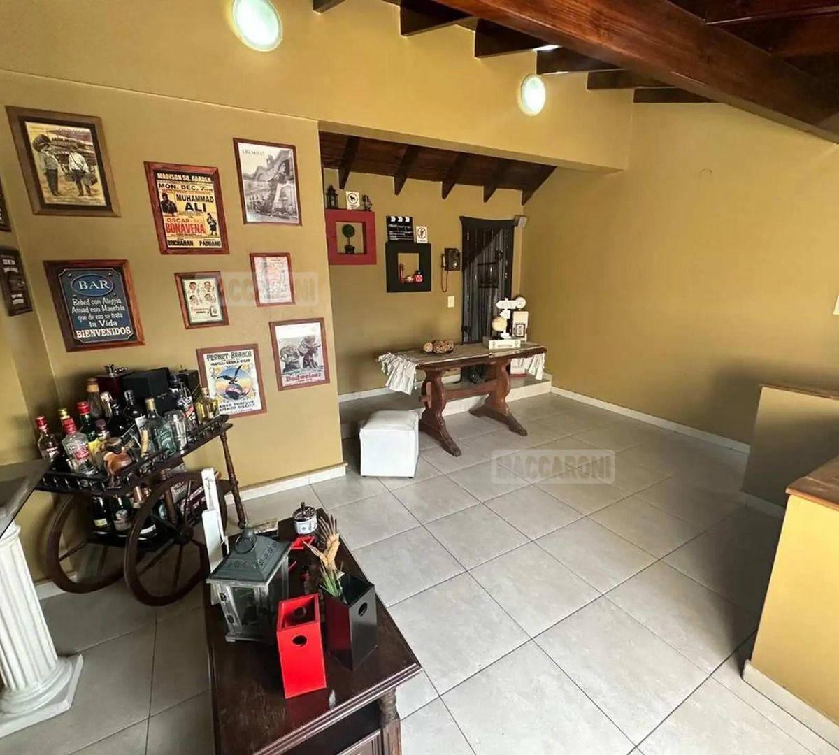 Foto de Casa 4 ambientes. | LAS HERAS al 3600, imagen 2