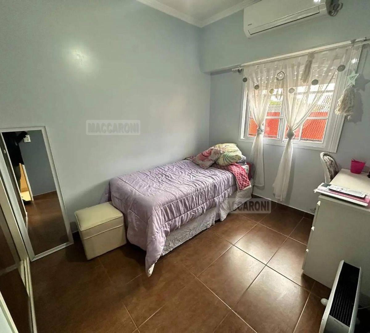 Casa 4 ambientes. | LAS HERAS al 3600