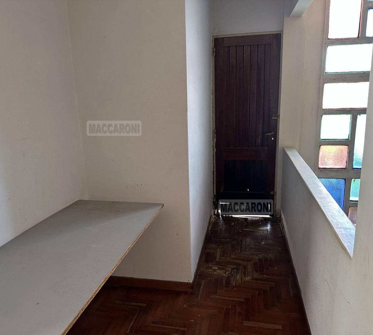 Casa 4 ambientes. | CARHUE al 700