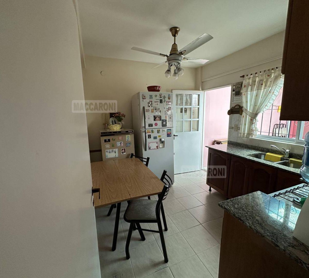 Casa 4 Ambientes. | Mozart Al 1200 3