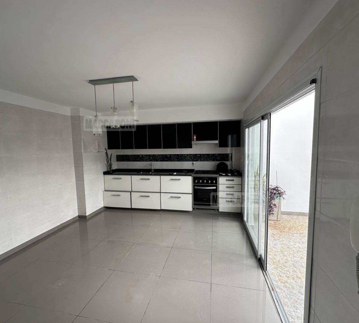 Departamento 4 Ambientes. | Juan Agustin Garcia Al 5600 2