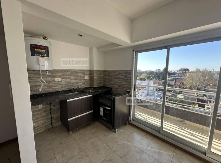 Departamento 2 ambientes. | AV RIVADAVIA al 10500 5